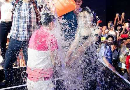 Ha Ho va Mr Dam doi nuoc da len dau hinh anh