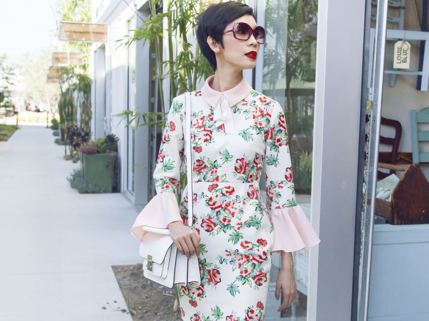 Xuan Lan khoe dang chuan tren duong pho My hinh anh