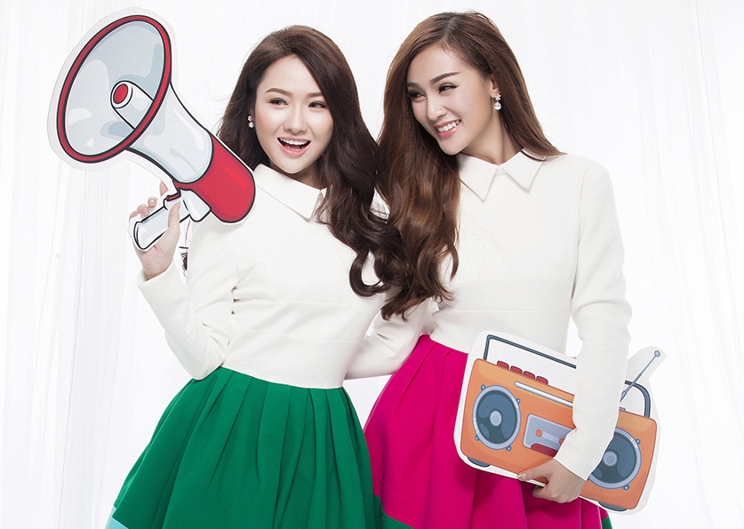 Cuoi tuan dien sac trang xinh xan nhu hot girl Sai thanh hinh anh