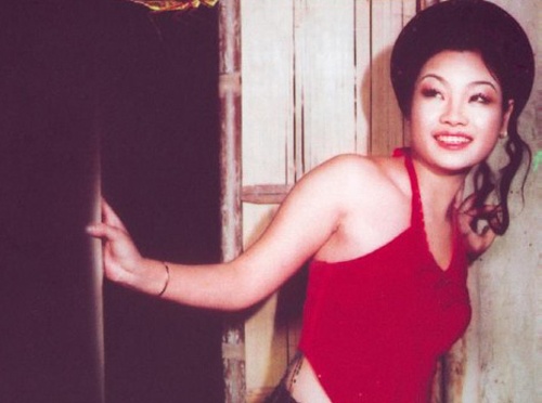 Nhung tam anh dang nho nhat cua 'Thi Mau' Ngoc Khue hinh anh