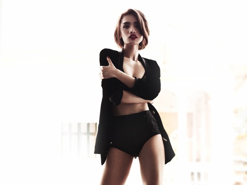 Cu Ngoc Quy dien noi y voan luoi khoe duong cong sexy hinh anh