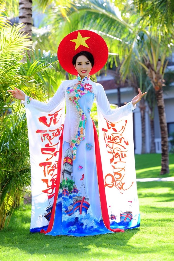 Trong nhiệm kỳ 2 năm, hoa hậu Kỳ Duyên sẽ tham gia nhiều hoạt động xã hội và quảng bá hình ảnh Việt Nam đến bạn bè quốc tế