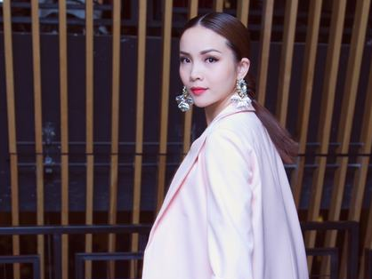 He lo dan giam khao vong casting Fashionista Vietnam hinh anh