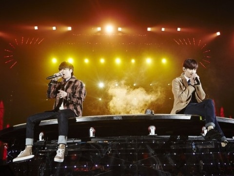 Nhom nhac TVXQ: Van la nhung 'ong hoang K-pop' hinh anh