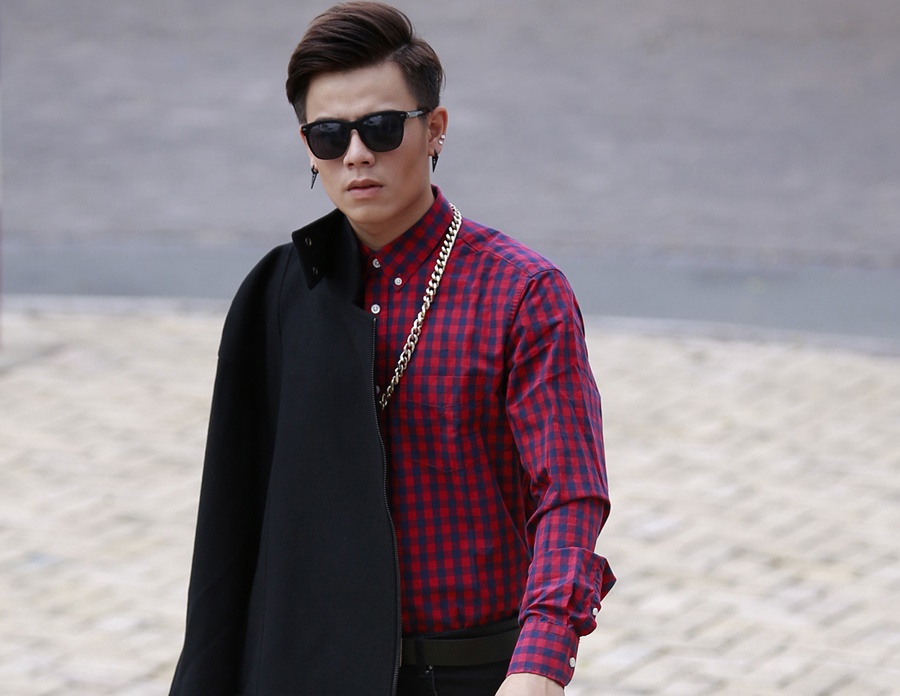 5 hot boy cua Fashionista Vietnam pha cach voi gam tram hinh anh