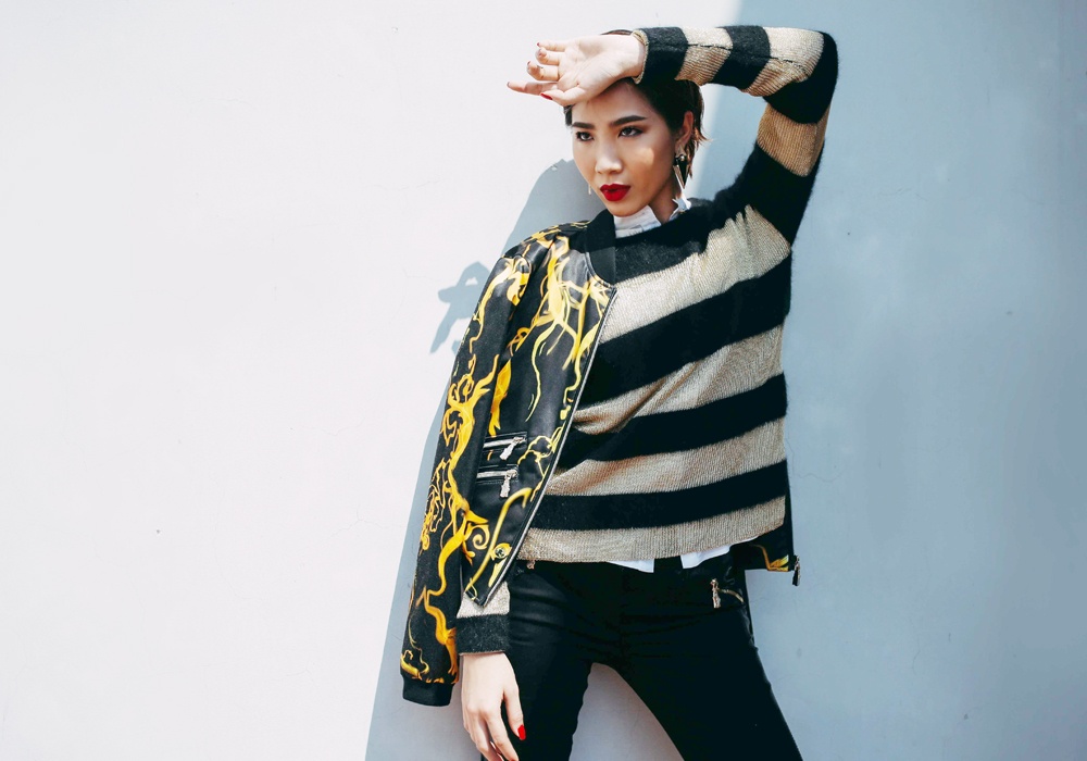 Huynh Nu ca tinh voi xu huong hoa tiet thu dong hinh anh