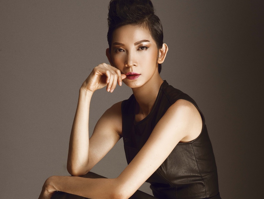 Xuan Lan casting mau Viet du Tuan le thoi trang Thuong Hai hinh anh