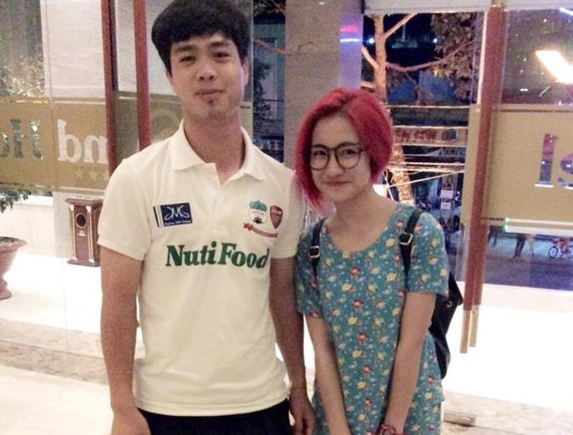 Hoa Minzy - ban gai ca si ca tinh cua Cong Phuong hinh anh