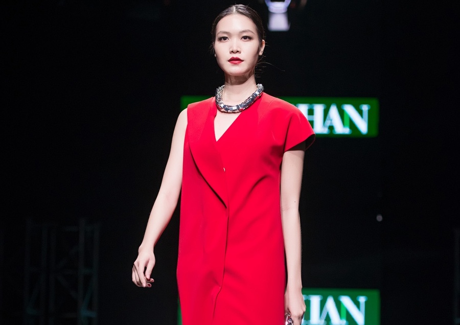 Hoa hau Thuy Dung lam vedette BST cua Ngoc Han hinh anh