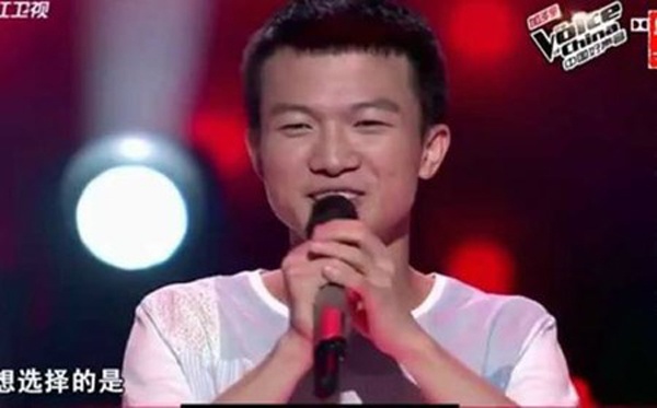 Chau Tham gay an tuong voi giong thanh va cao vut hinh anh