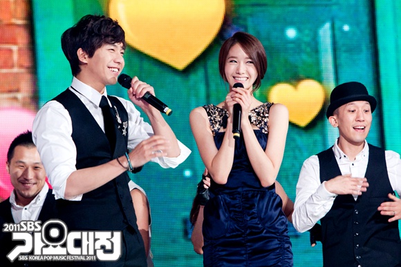 Lee Geung Gi và Yoona được mệnh danh là cặp đôi đẹp nhất xứ Hàn.