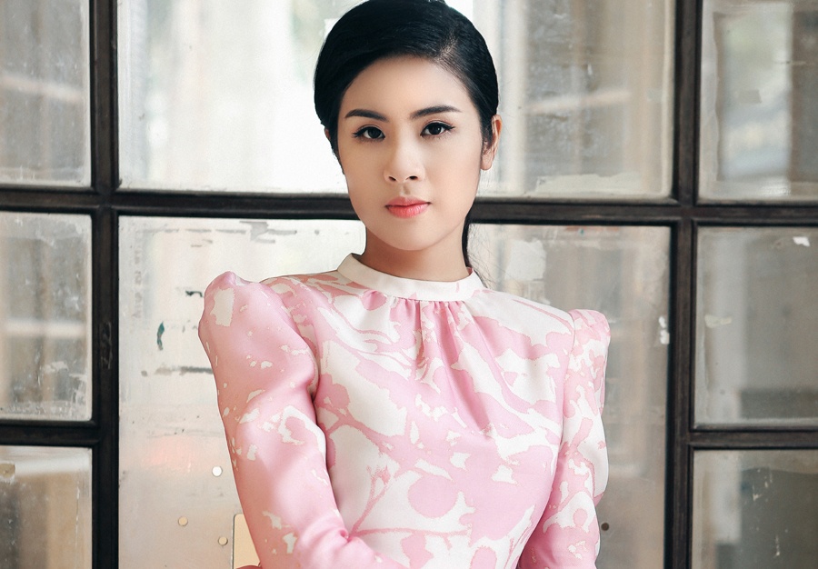 Ngoc Han khoe net duyen nhe nhang voi trang phuc pastel hinh anh