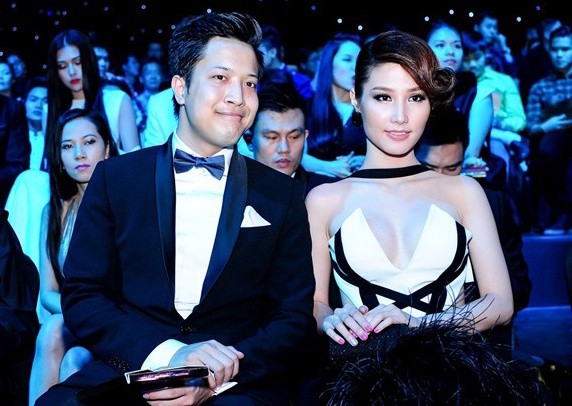 Vay ao goi cam cua my nhan Viet khi sanh doi voi nguoi tinh hinh anh