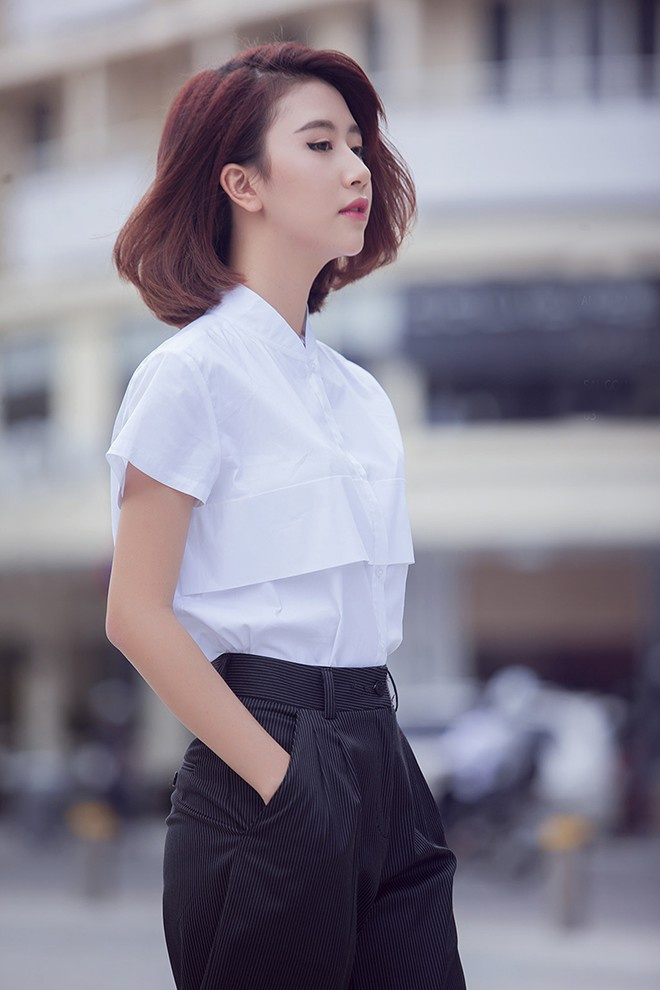 B Trần (Trần Quốc Anh, sinh năm 1990) và Quỳnh Anh Shyn (Phí Quỳnh Anh, sinh năm 1996) được coi là cặp đôi đẹp của làng mẫu teen Việt. Công khai chuyện tình cảm từ tháng 10/2012, cả hai trở thành tâm điểm của giới trẻ. Họ được đánh giá là 