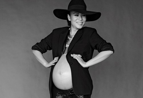 Mot chup anh goi cam, khoe bung bau cua sao Viet hinh anh