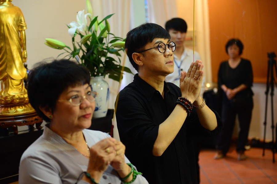 Cac nghe si thanh kinh vieng Giao su Tran Van Khe hinh anh