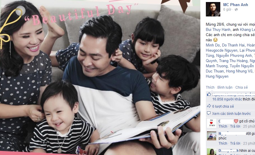 Hưởng ứng phong trào đăng tải ảnh gia đình hạnh phúc nhân ngày Gia đình Việt Nam 28/6, MC Phan Anh chia sẻ tấm ảnh mới chụp cùng vợ và 3 con xinh xắn. 