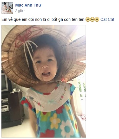 Mạc Anh Thư, bà xã diễn viên Huy Khánh cho biết, cô cùng ông xã và con gái về quê nhân ngày Gia đình Việt Nam. Không khí đồng quê bình yên, thanh tịnh luôn là chốn nghỉ dưỡng lý tưởng mà con gái Cát Cát và Huy Khánh yêu thích.