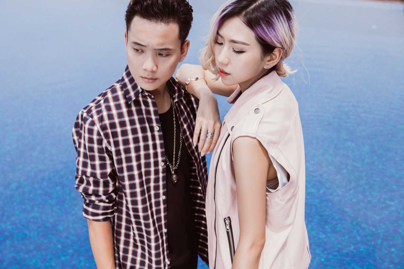 Min (St.319) hop tac voi JustaTee trong single moi hinh anh