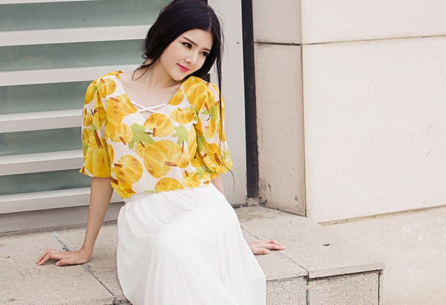 Lilly Luta dien dam hoa tiet nhe nhang xuong pho hinh anh