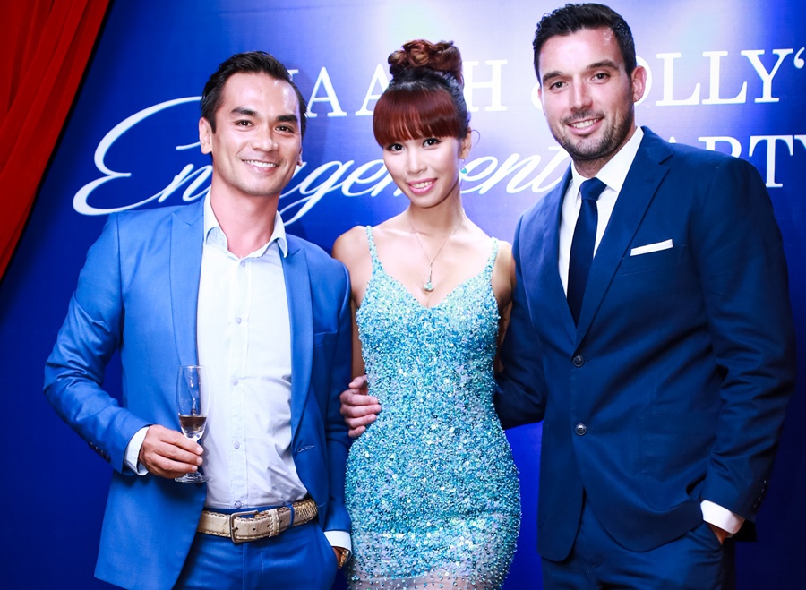 Sao Viet dien trang phuc xanh du dinh hon Ha Anh hinh anh