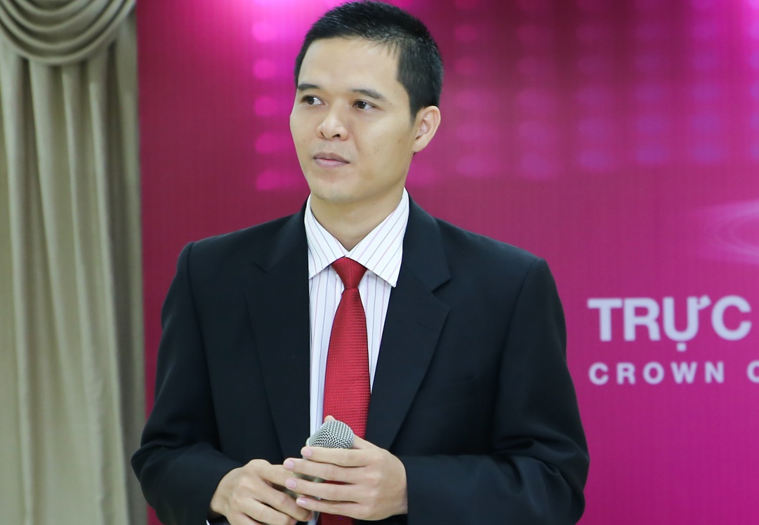 Dai dien BTC Hoa hau hoan vu Viet Nam tra loi bao chi hinh anh