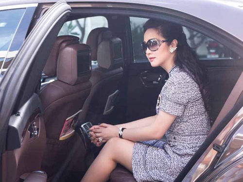 Giang My dien 'cay' Chanel di cham thi hoa khoi hinh anh