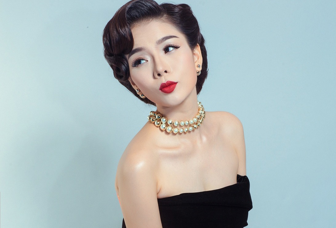 Le Quyen se goi cam trong live show 'Tinh khuc khong ten' hinh anh