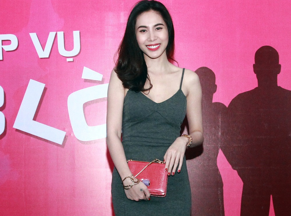 Thuy Tien deo dong ho kim cuong trong buoi casting dien vien hinh anh