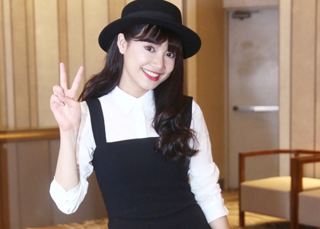 Gu thoi trang du su kien cua Nha Phuong hinh anh