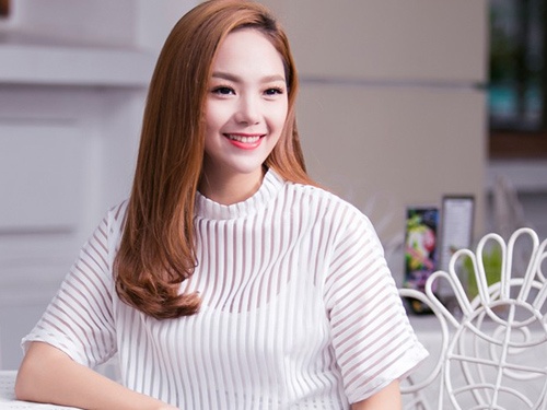 Minh Hang: 'Me phat chan khi hoi thuc toi ket hon' hinh anh