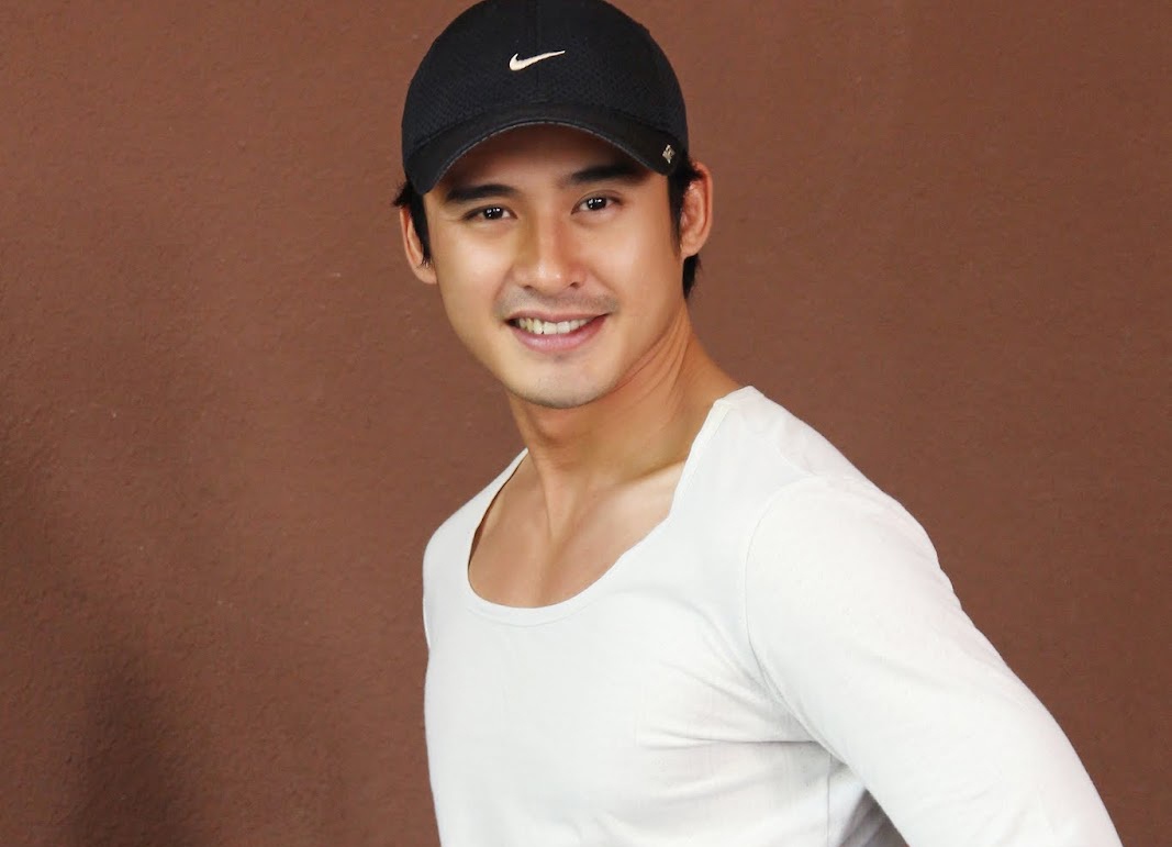 Luong The Thanh: Anh nong dan can man cua nghe thuat hinh anh