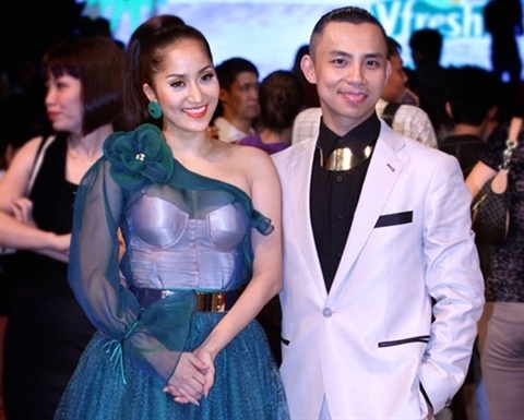 Duong tinh giong nhau cua Chi Anh va Khanh Thi hinh anh