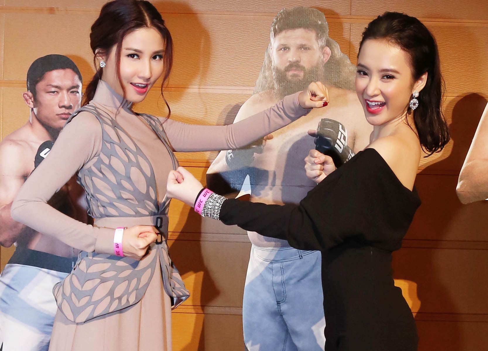 Phuong Trinh, Diem My doi lap phong cach khi o Nhat hinh anh