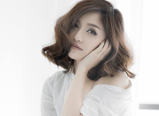 Hot girl Viet de thuong voi toc ngan hinh anh