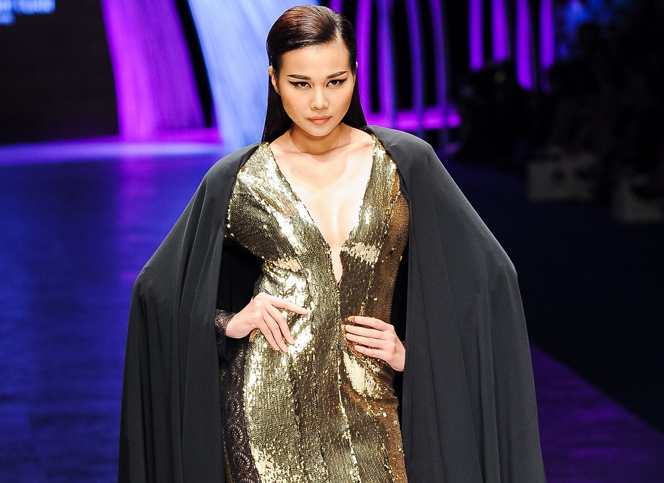 Thanh Hang khoe dang goi cam ben dan mau Next Top hinh anh