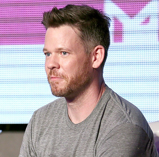 Chuyên gia trang điểm cho Selena Gomez, Katy Perry tự sát.