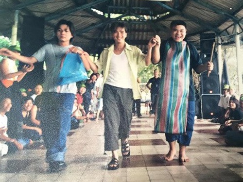 Anh thoi moi di hat cua Dam Vinh Hung hinh anh