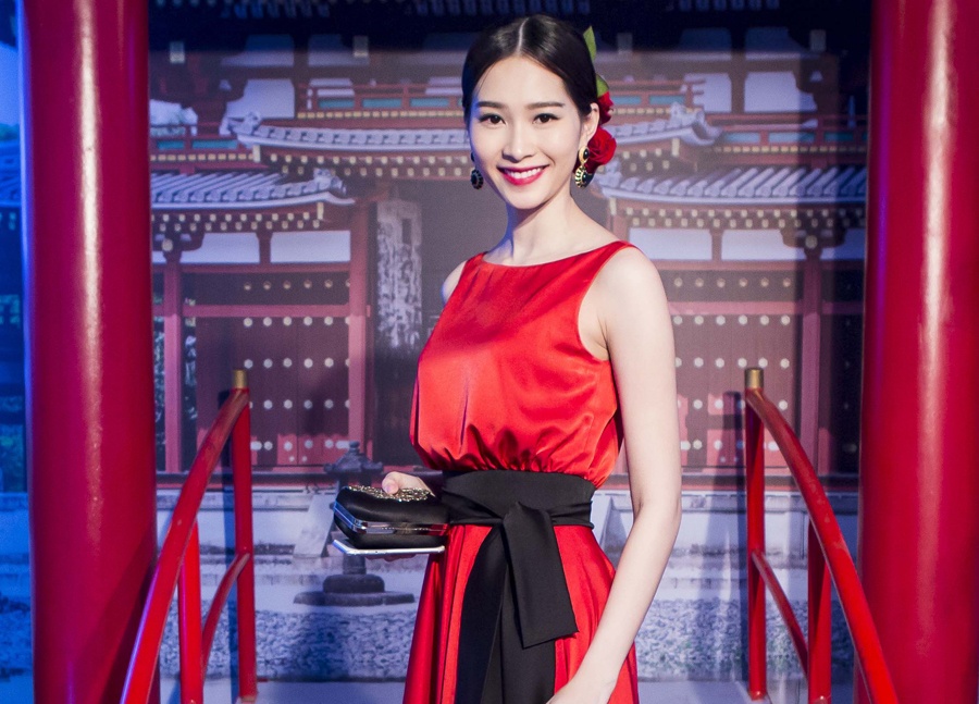 Dang Thu Thao, Pham Huong vao nhom sao dep nhat tuan hinh anh