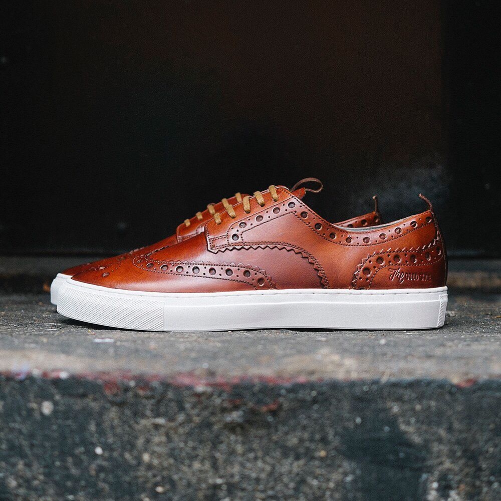 sneakers xa xi anh 5