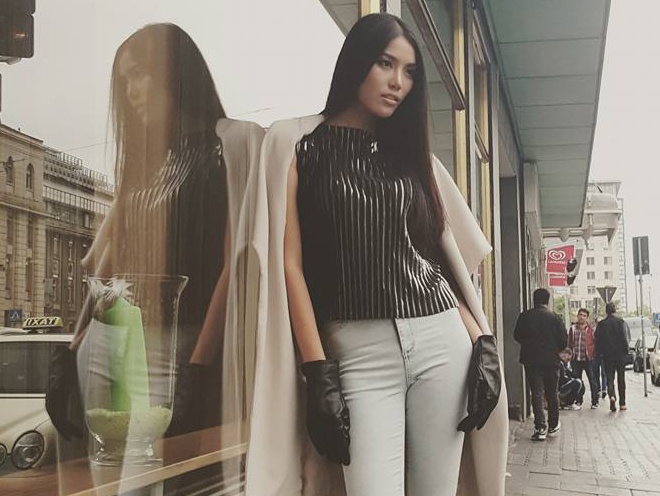 Street style tinh nghich, pha cach cua Lan Khue hinh anh