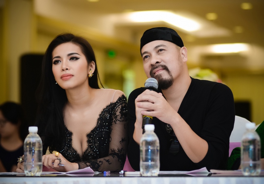 Minh Tu dien dam xuyen thau casting sieu mau hinh anh