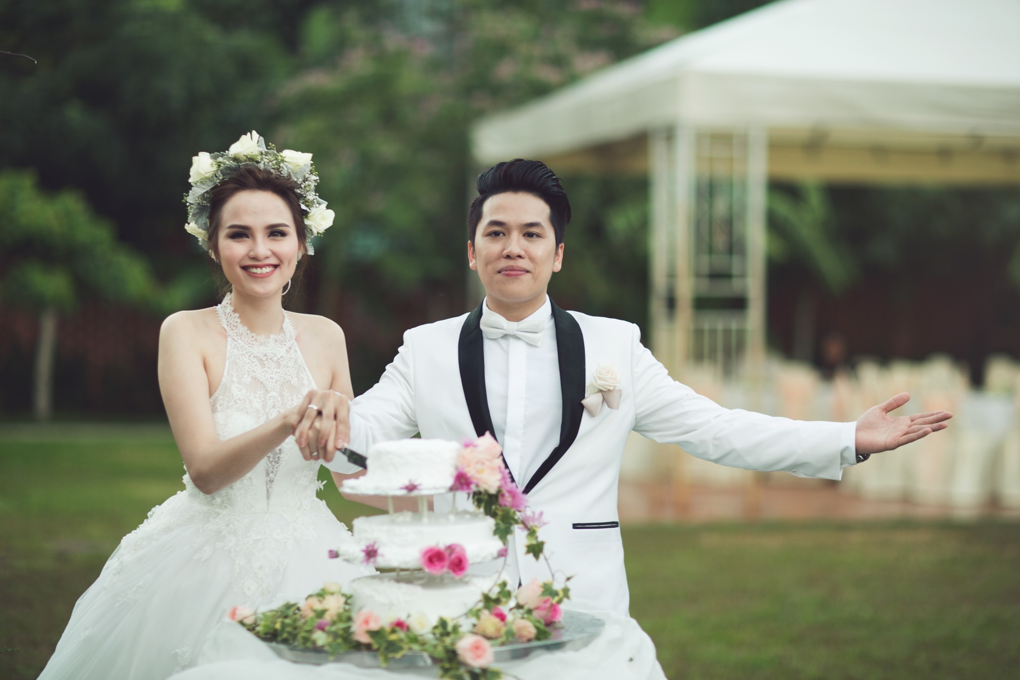 Hanh trinh tinh yeu cua Diem Huong - Quang Huy hinh anh