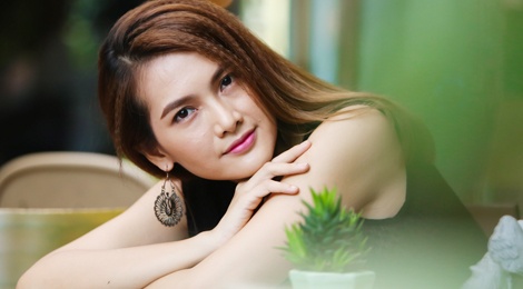 Anh Thu chon cach ung xu sau ly hon nhu Truong Ngoc Anh hinh anh