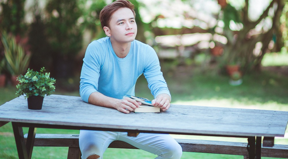 Van Anh banh bao trong bo anh Tu Vi lam stylist hinh anh