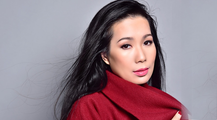 Trinh Kim Chi: 'San khau kich dang o tinh trang bao dong' hinh anh