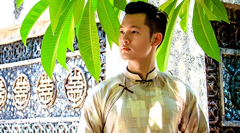 Duc Tuan gioi thieu 5 thiet ke ao dai mua xuan hinh anh