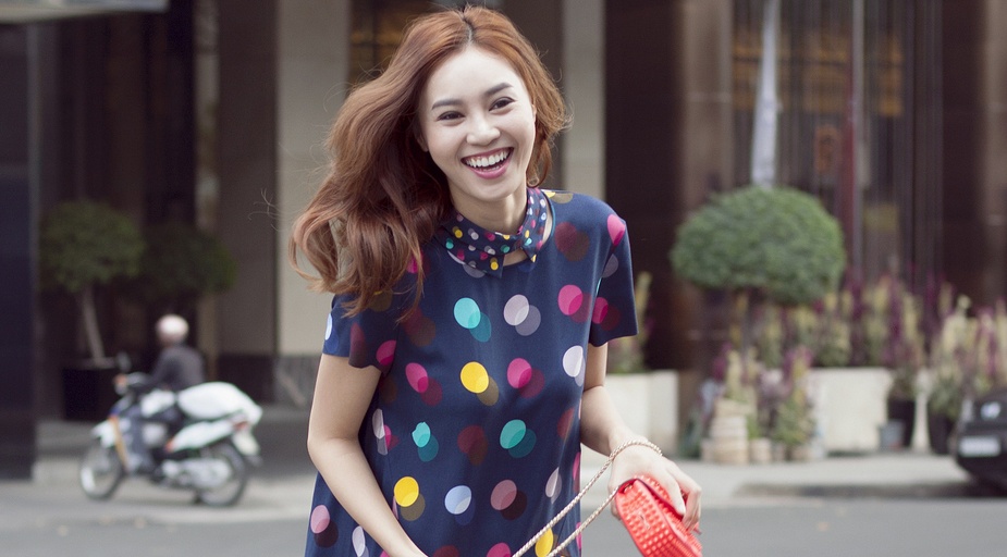 Ninh Duong Lan Ngoc dien trang phuc sac so dao pho hinh anh