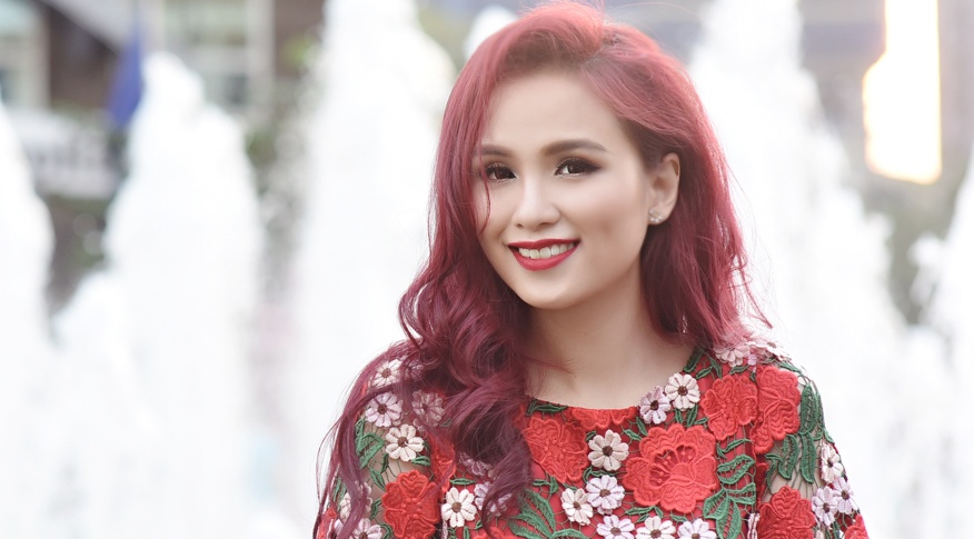 Diem Huong: 'Vo chong toi xich mich moi ngay' hinh anh