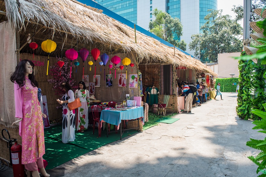 Le hoi ao dai TP HCM 2016 anh 2